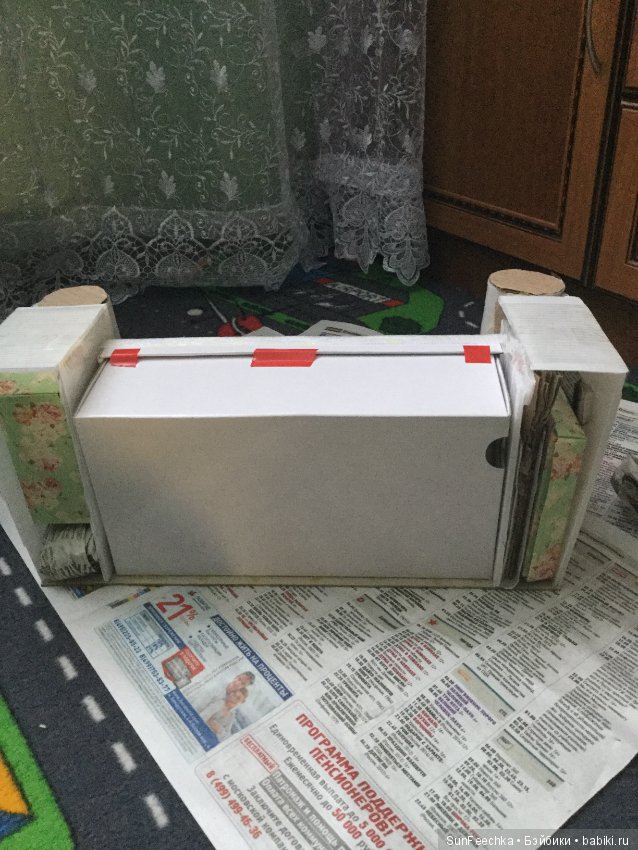 Диванчик для куклы-бабушки из подручных материалов (фото 4)