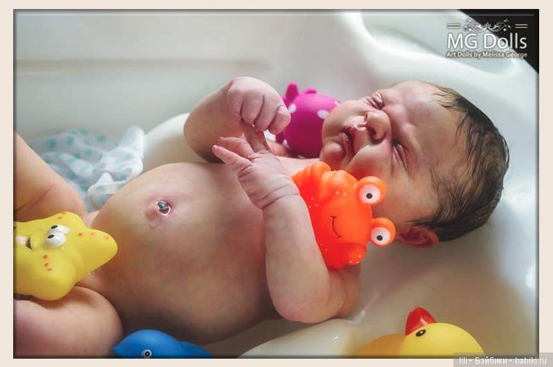 Мальчик Maddox и девочка Maggie от скульптора Cindy Musgrove