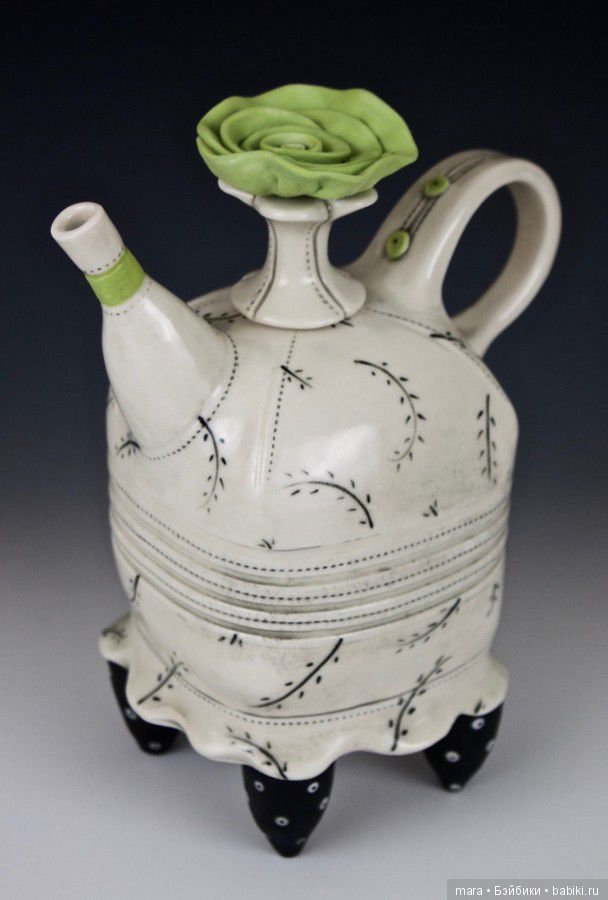 Чайники из глины от Laura Peery