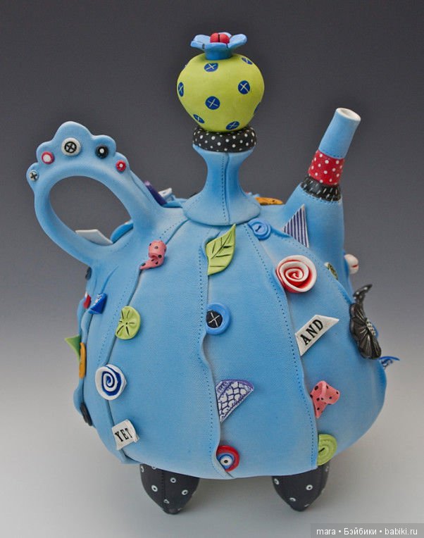 Чайники из глины от Laura Peery