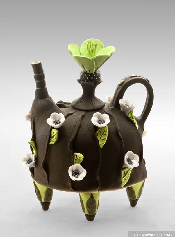 Чайники из глины от Laura Peery