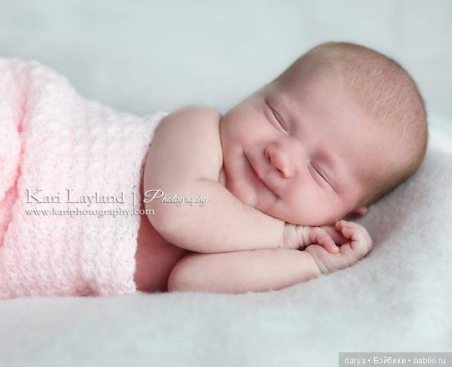Только малыши умеют так сладко спать (фото 9)