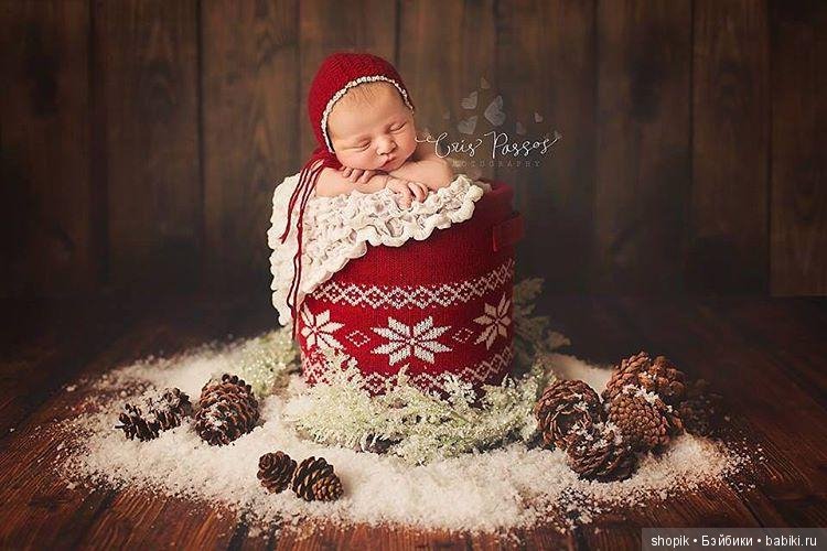 Детки в новогодних нарядах