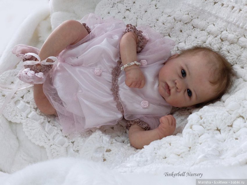 Маленькая Catrin скульптора Linda Murray