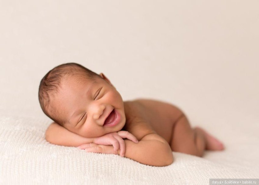 Только малыши умеют так сладко спать