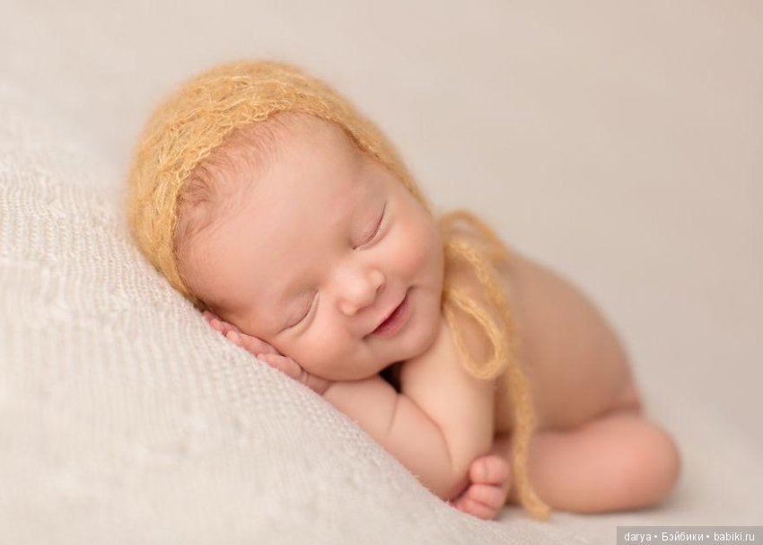 Только малыши умеют так сладко спать