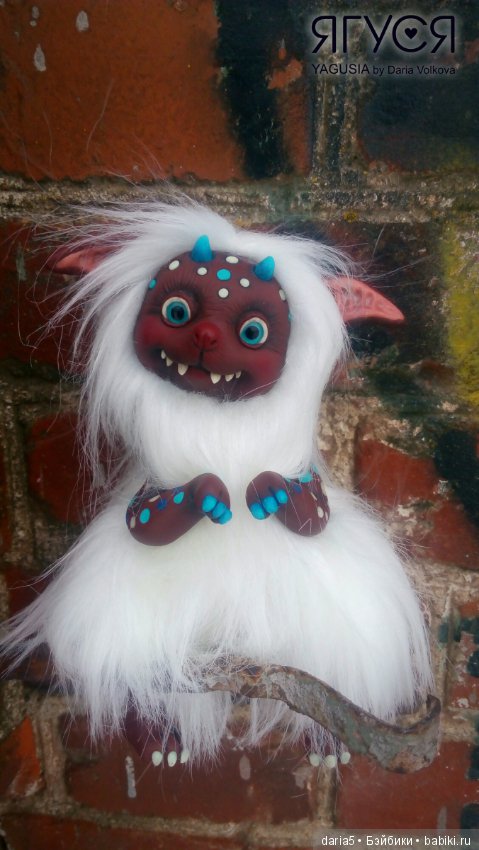 Белоснежная Хохуля-йети — Игрушки в смешанной технике (мех и глина): Арт (фото 3)