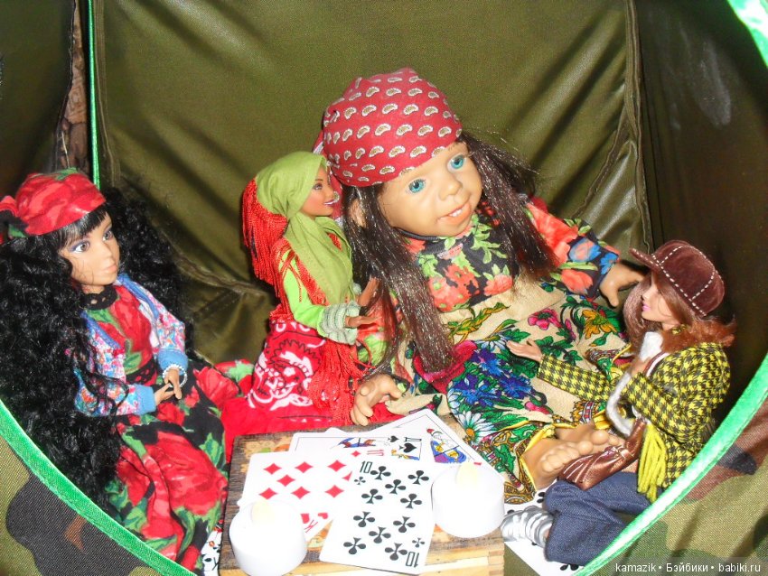 Лиза с цыганками — Характерные испанские куклы: пупсы с мимикой
