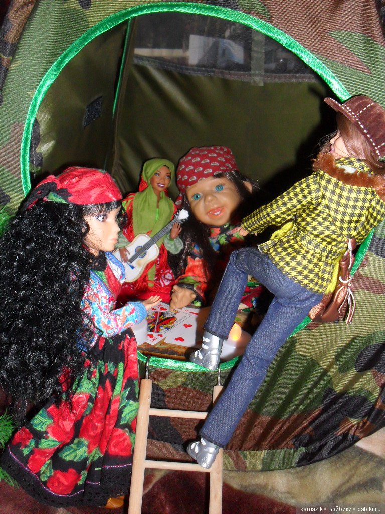 Лиза с цыганками — Характерные испанские куклы: пупсы с мимикой (фото 5)