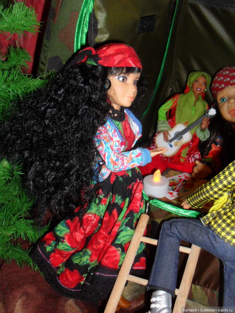 Лиза с цыганками — Характерные испанские куклы: пупсы с мимикой (фото 3)