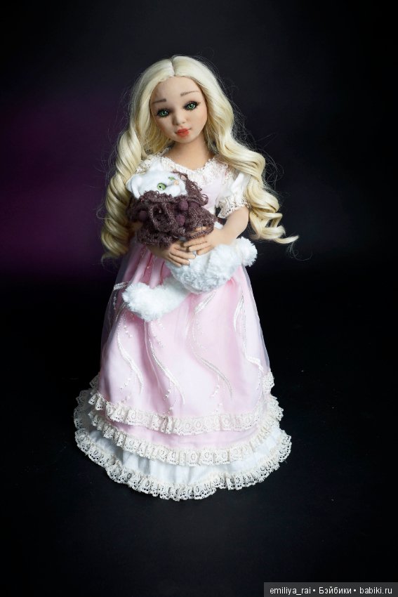 Новый образ для текстильной куклы Софии (фото 5)