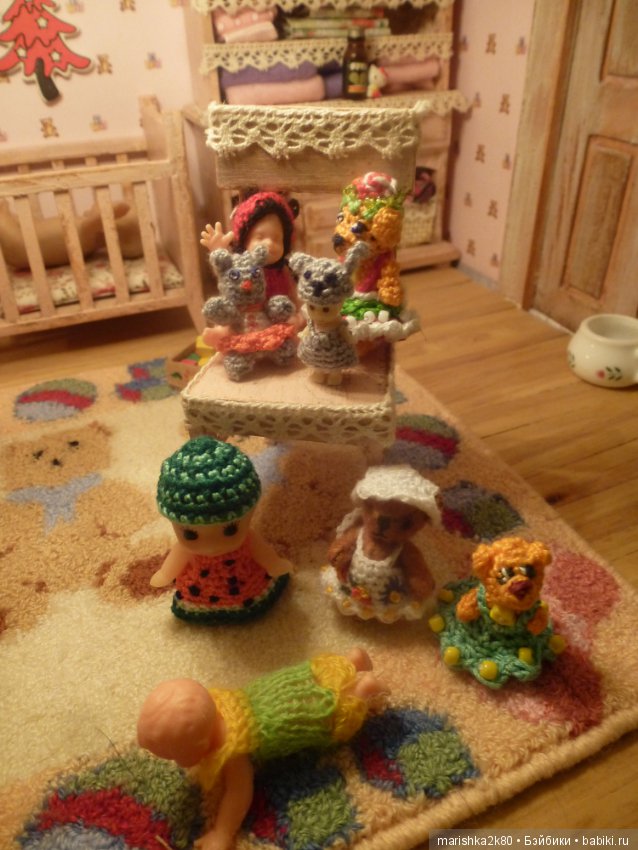 Кукольная миниатюра. Проба пера. Микровязание (фото 3)