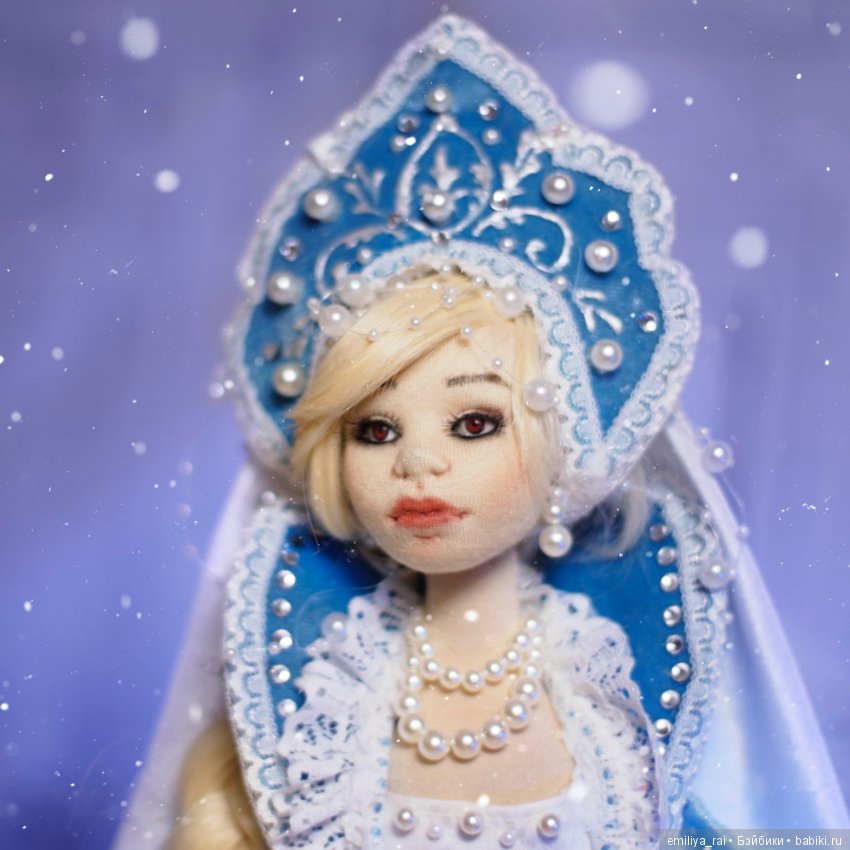 Шьем наряд снегурочки к Новому году для куклы