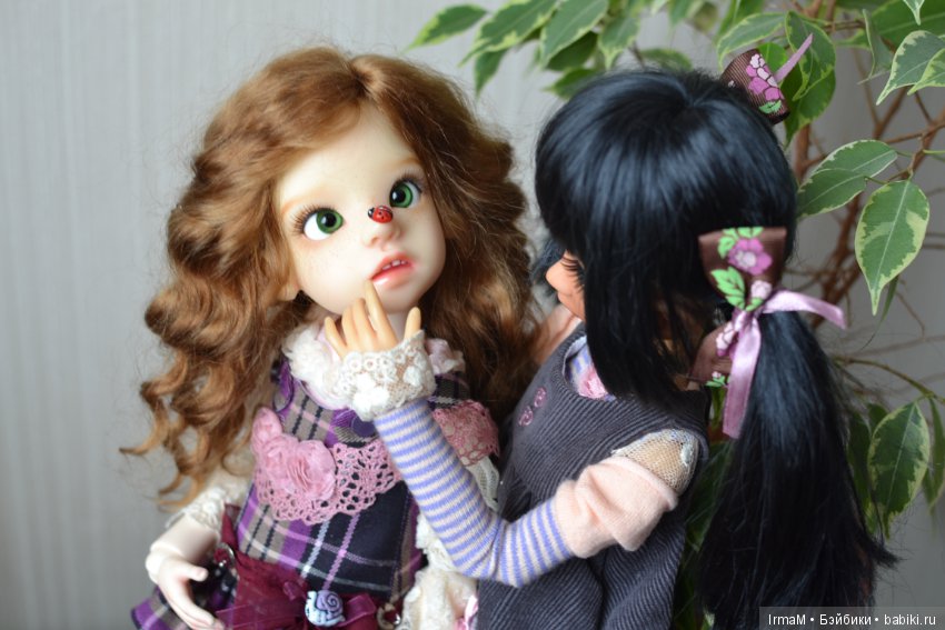 Красненький кружочек, много чёрных точек, крылья раскрывает, в небо улетает! 1 место (фото 4)