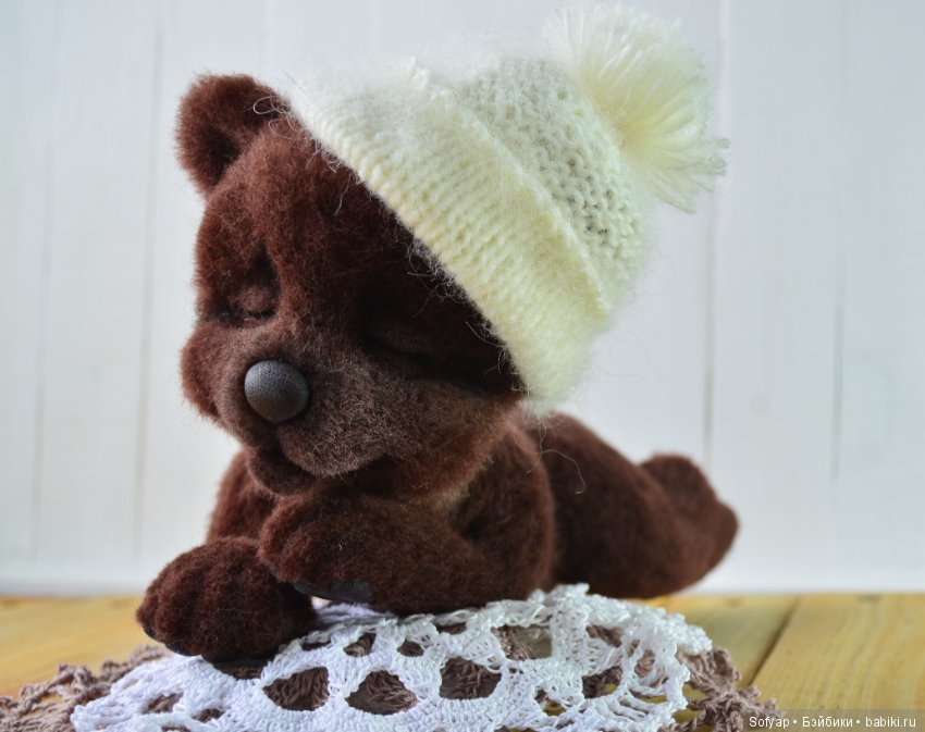 Медвежонок сплюшка. Игрушка сухим валянием (фото 4)