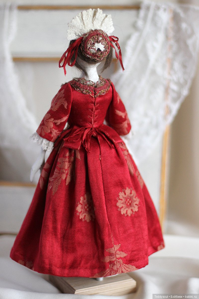 Две новые деревянные куклы Хиггса (фото 4)