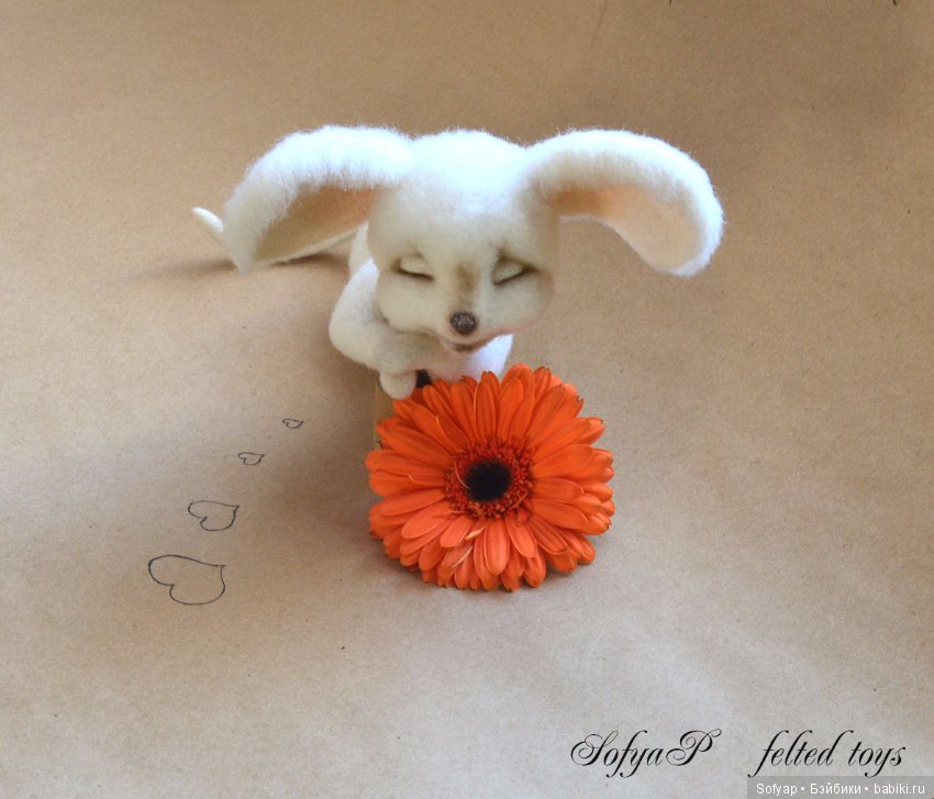 Мышка сплюшка. Авторские игрушки сухим валянием Потапенко Софьи