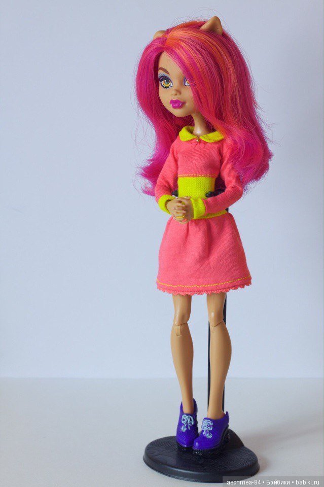 Monster High - молодые, модные