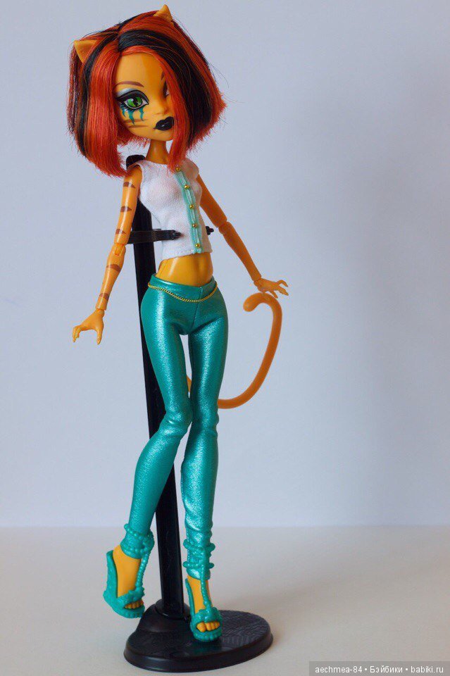 Monster High - молодые, модные