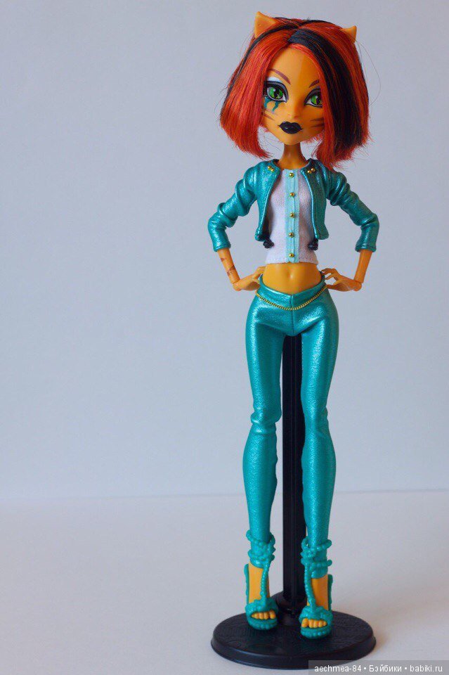 Monster High - молодые, модные