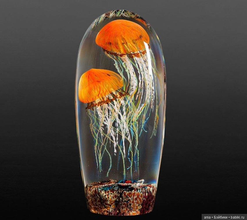 Удивительные медузы из стекла (фото 8)