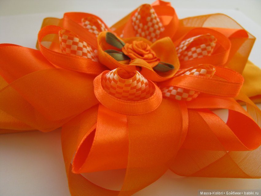 Кручу-верчу, бантик завязать хочу