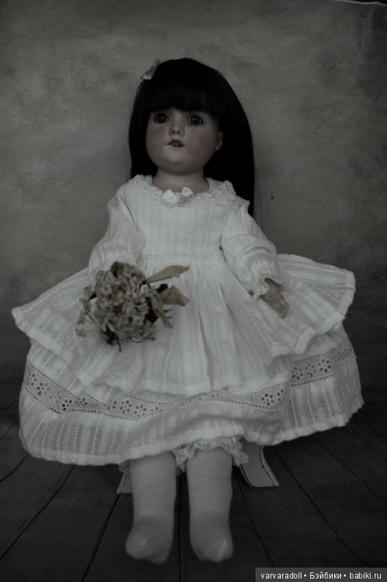 История одной куклы или как малышка ждала меня 100 лет