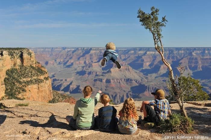 «Летающий» ребенок — Дети: красивые фото