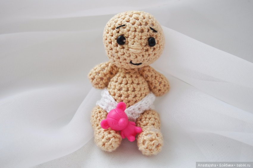 Малыш в лотосе - игрушка вязанная крючком (фото 4)