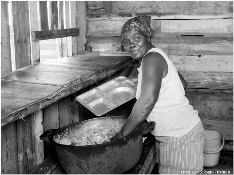 С наступающим днём женщин