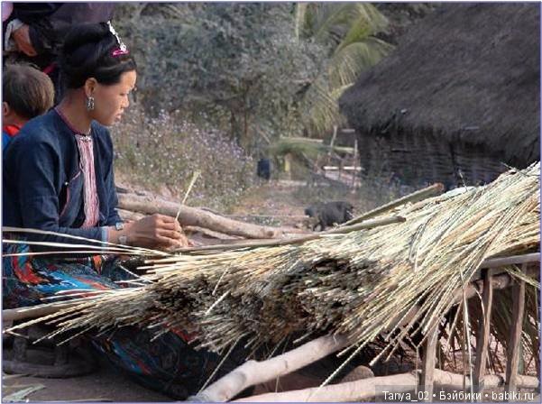 С наступающим днём женщин