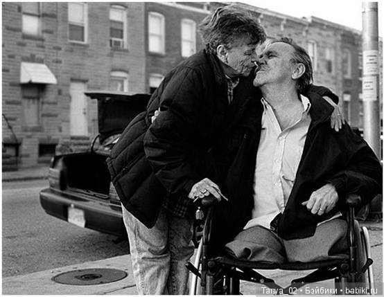 С наступающим днём женщин