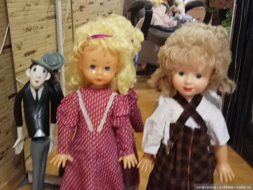 Помогите опознать 2-х кукол СССР