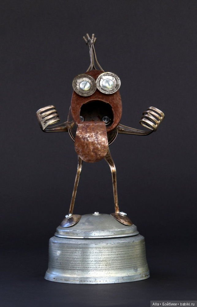 Железные гуманоиды планеты Шелезяка