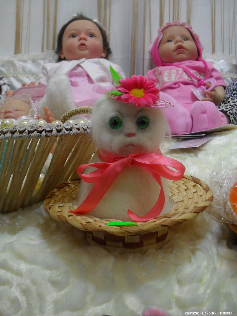 Первые 46 фото с выставки. Фото отчёт