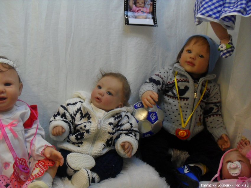 Первые 46 фото с выставки. Фото отчёт