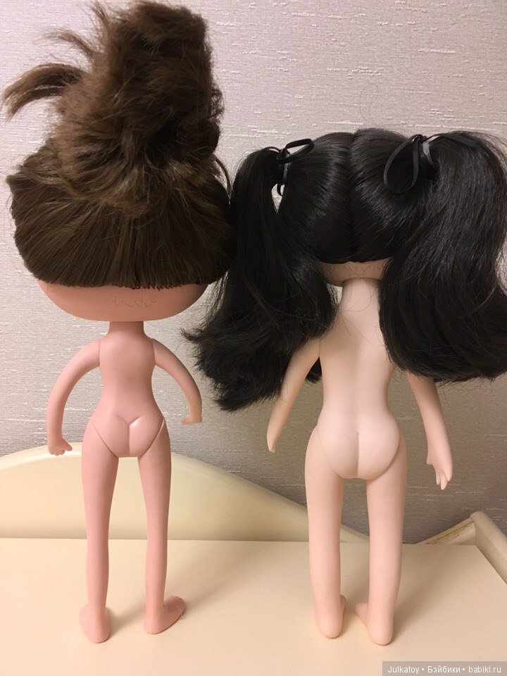 Сравнение кукол Горджусс от Paola Reina и Аникке от Berjuan (фото 4)