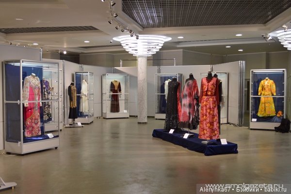 Поющая мода — Культура