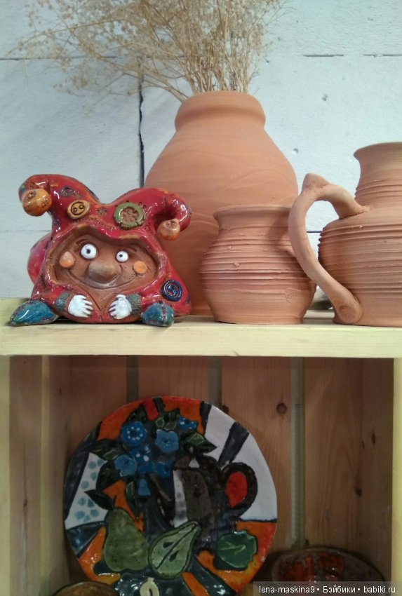 Элина на прогулке на ВВЦ и в Ботаническом саду:)