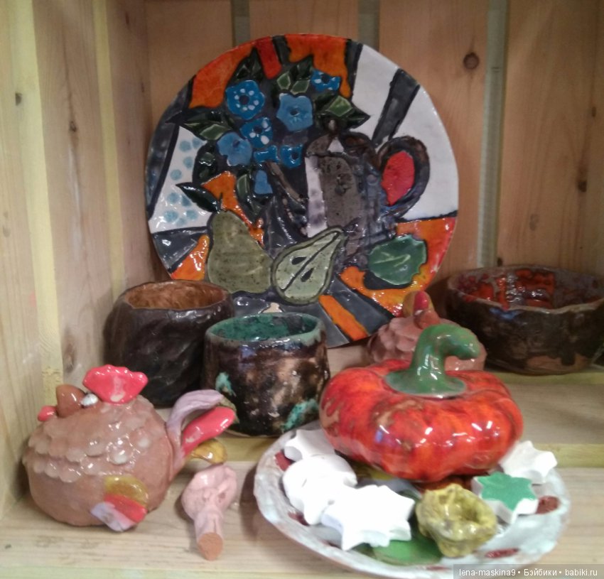 Элина на прогулке на ВВЦ и в Ботаническом саду:)