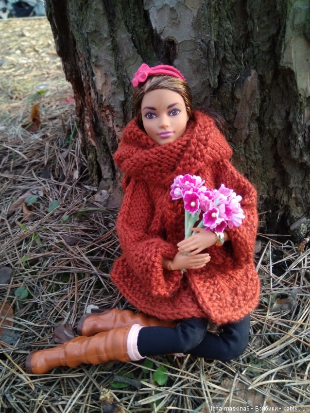 Элина на прогулке на ВВЦ и в Ботаническом саду:)