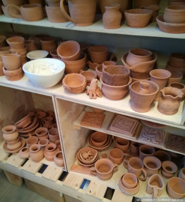 Элина на прогулке на ВВЦ и в Ботаническом саду:)