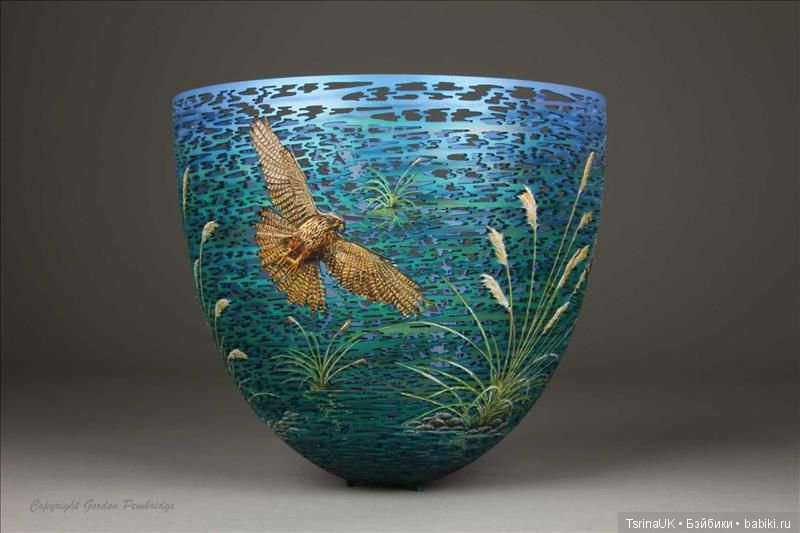 Кружевные вазы Gordon Pembridge