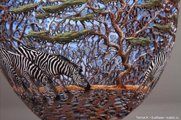 Кружевные вазы Gordon Pembridge