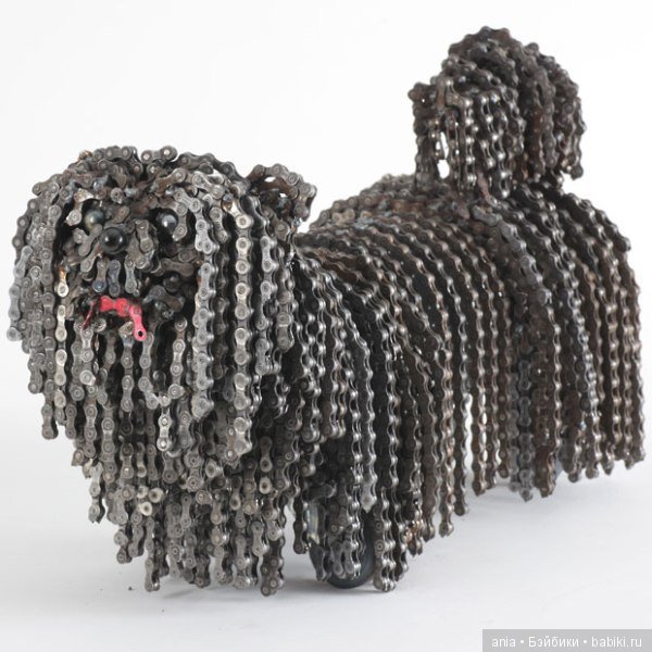 Скульптуры собак из велосипедных цепей (фото 2)