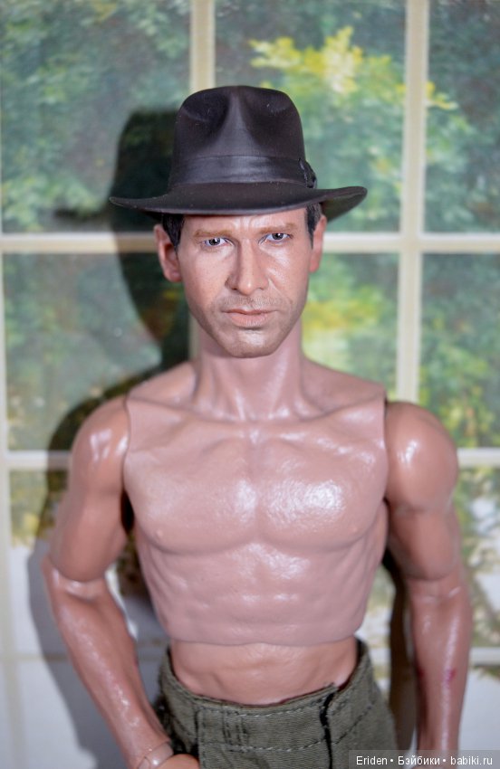 Инди и Шерлок. Показываемся