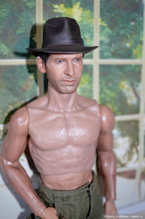 Инди и Шерлок. Показываемся