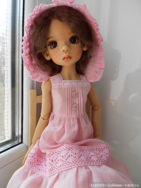 Шляпки, платья, чулочки... всё для девочек (фото 5)