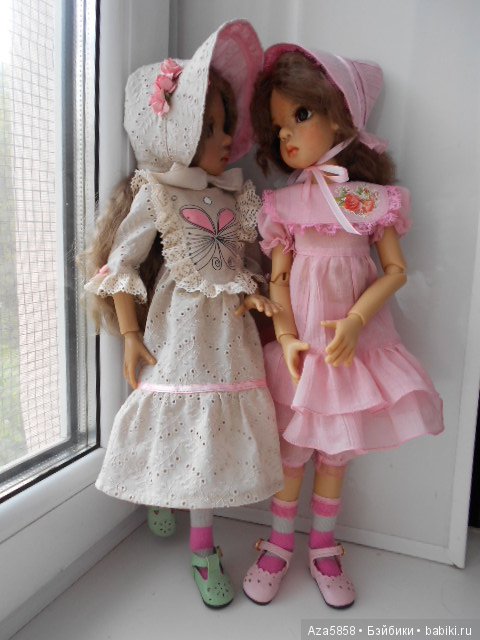 Шляпки, платья, чулочки... всё для девочек (фото 9)