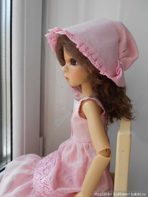 Шляпки, платья, чулочки... всё для девочек (фото 3)